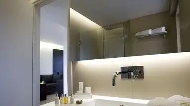 O&B Athens Boutique