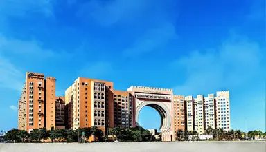 Oaks Ibn Battuta Gate