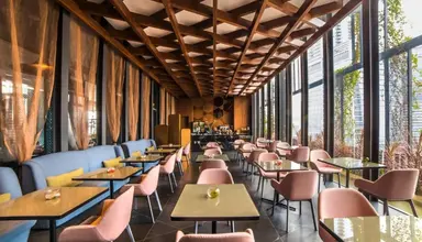 Oasia Downtown