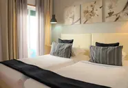 Oasis Beach Apartments