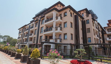 Oasis Beach Club (Łozenec)