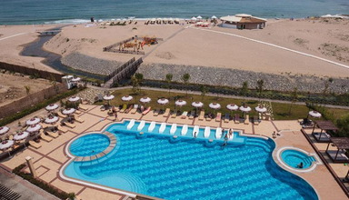 Oasis Beach Club (Łozenec)