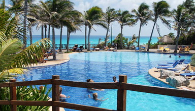 Oasis Cancun