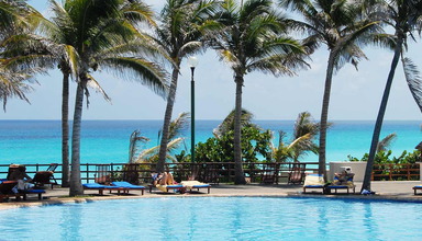 Oasis Cancun