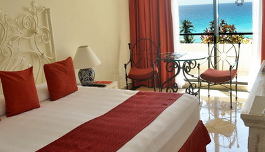 Oasis Cancun