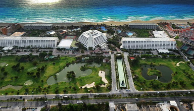 Oasis Cancun