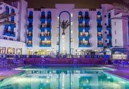 Oasis Hotel & Spa