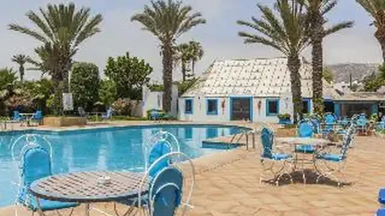 Oasis Hotel & Spa