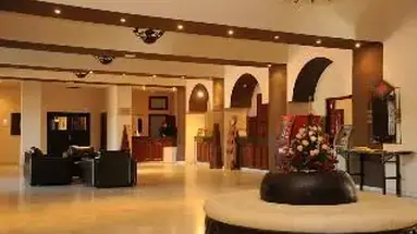 Oasis Hotel & Spa