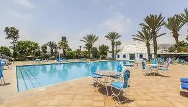 Oasis Hotel & Spa