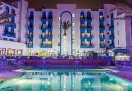 Oasis Hotel & Spa