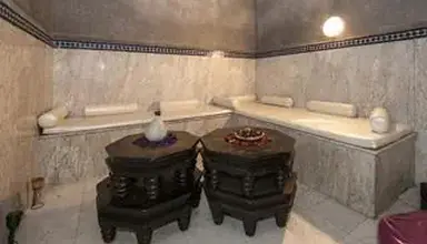 Oasis Hotel & Spa