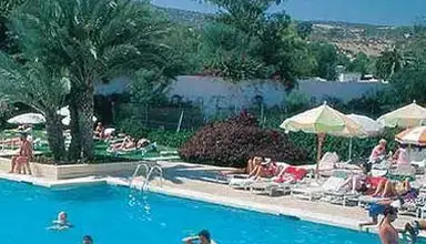 Oasis Hotel & Spa
