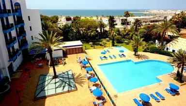 Oasis Hotel & Spa
