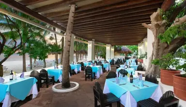 Oasis Palm Beach