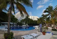 Oasis Palm Beach