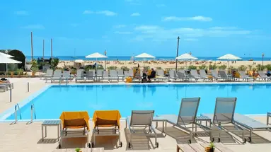 Oasis Salinas Sea