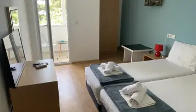 Oaza (Gradac)