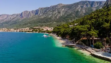 Oaza (Gradac)