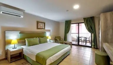 Ocean Bay Hotel & Resort