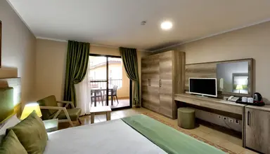 Ocean Bay Hotel & Resort