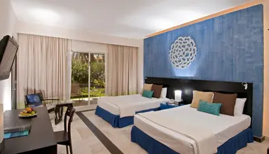 Ocean Maya Royale