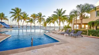 Ocean View Cancun Arenas