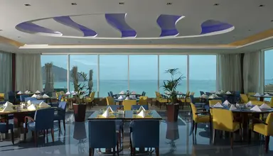 Oceanic Khorfakkan Resort & Spa