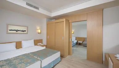 Oceanica Beach Resort