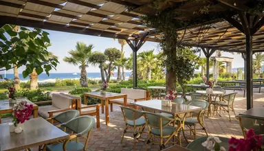 Oceanica Beach Resort