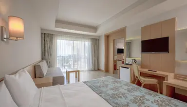 Oceanica Beach Resort