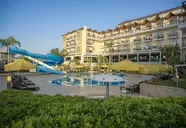 Oceanica Beach Resort