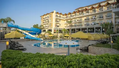 Oceanica Beach Resort