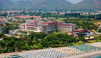 Oceanica Beach Resort
