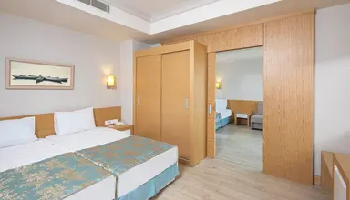 Oceanica Beach Resort