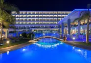 Oceanis Beach