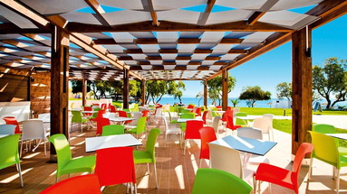 Oceanis Beach