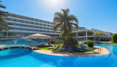 Oceanis Beach