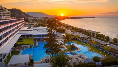 Oceanis Beach