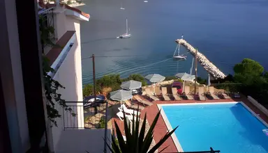 Oceanis (Poros)