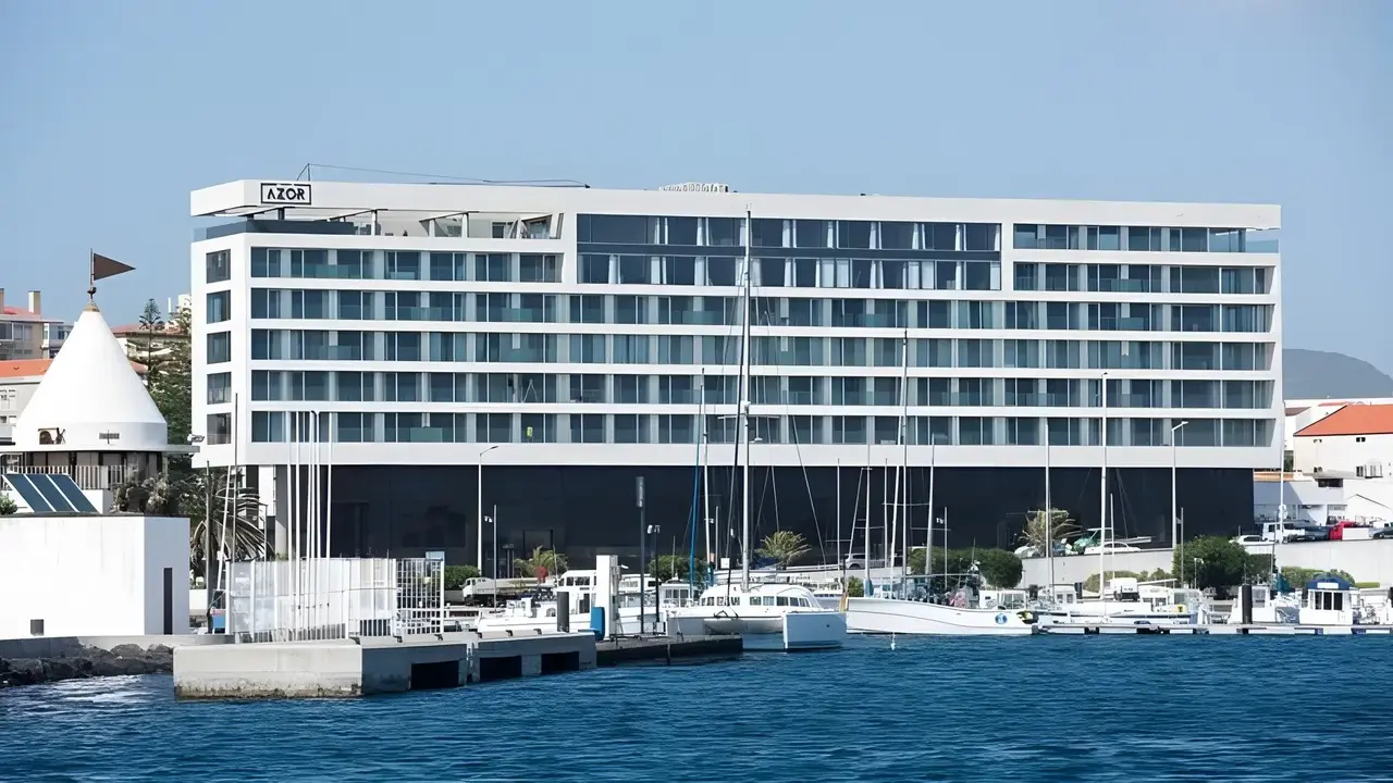 Octant Ponta Delgada (ex. Azor)