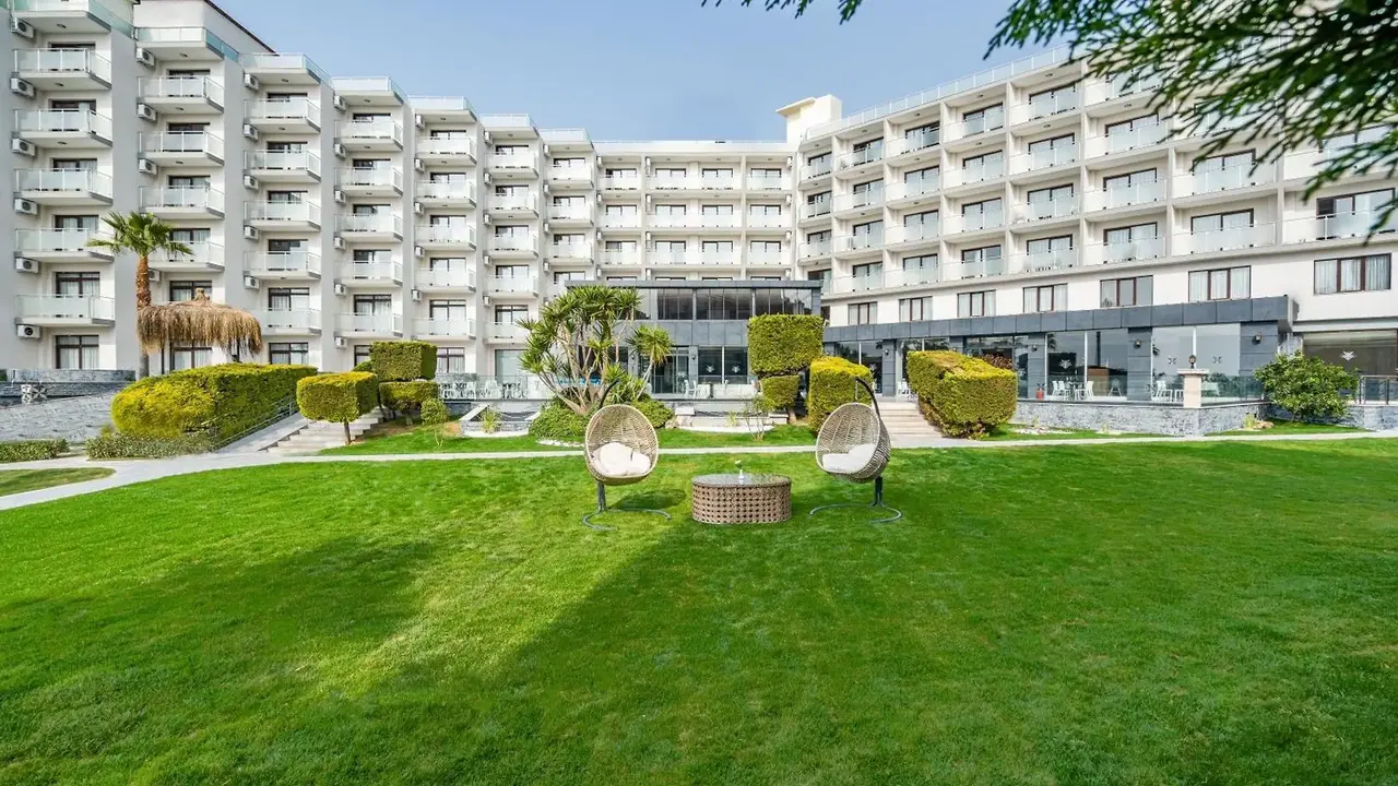 Odelia Resort