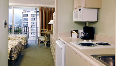 Ohana Waikiki West
