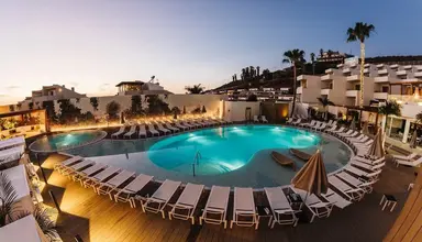 Ohasis Boutique Suites