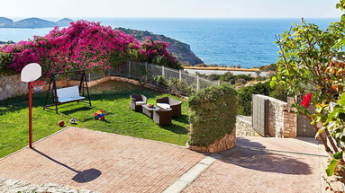 Okeanides Luxury Villas