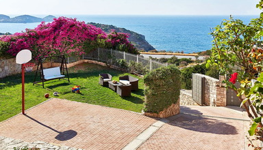 Okeanides Luxury Villas