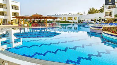 Old Vic Sharm Resort