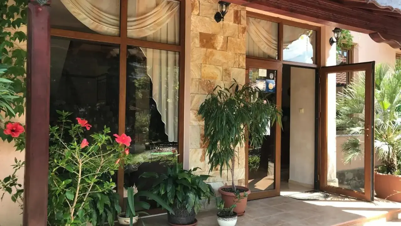 Oleander (Sunny Beach)