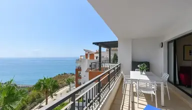 Olee Nerja Holiday Rentals by Fuerte Group