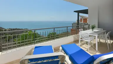 Olee Nerja Holiday Rentals by Fuerte Group